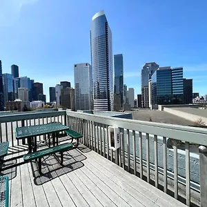 2 Bedroom Penthouse Downtown Apartment